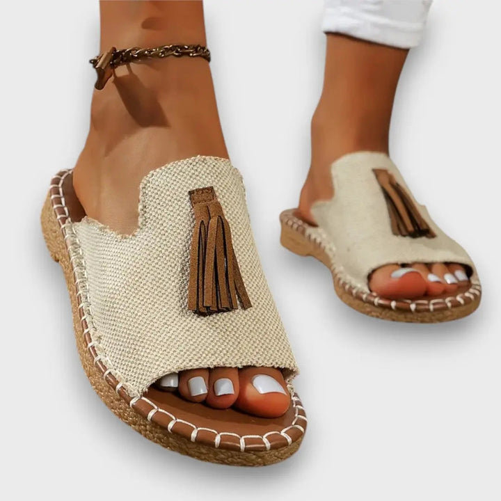 Lorraine – Comfortable Everyday Sandals with Ease