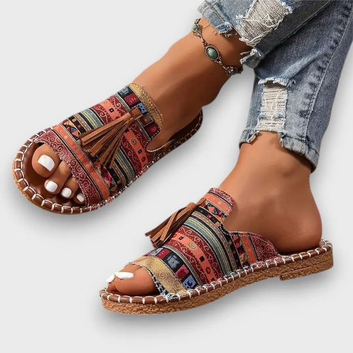 Lorraine – Comfortable Everyday Sandals with Ease