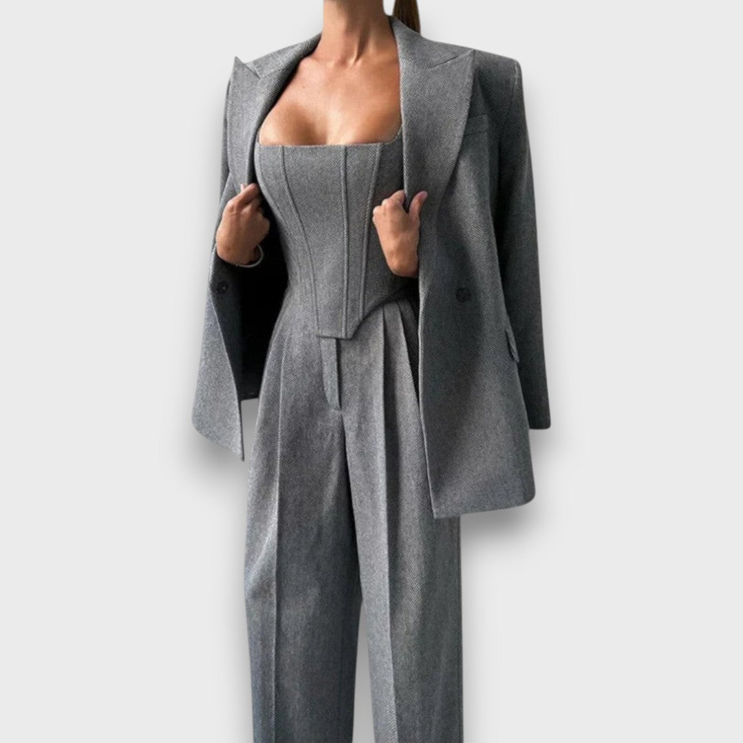 Isavora – Structured Elegance Set