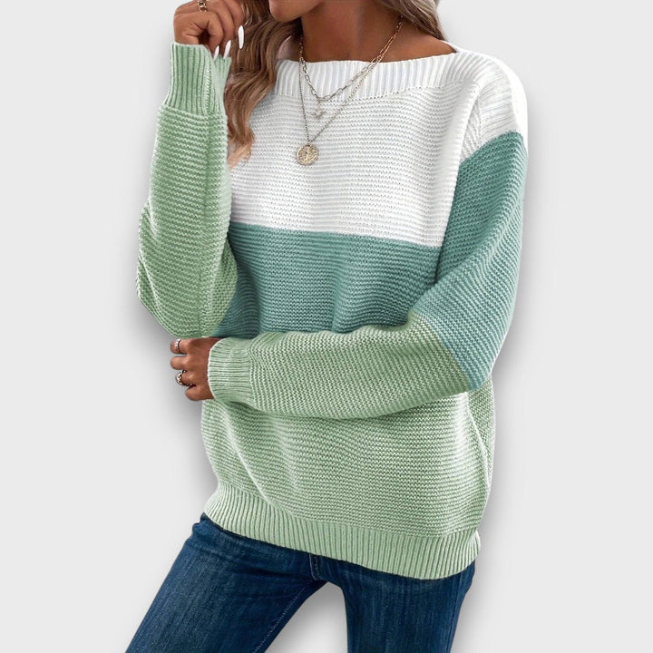 Lunaya – Three-Color Pullover in Patchwork Style