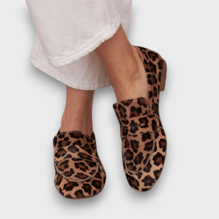 Sabine – Loafer with Animal Print
