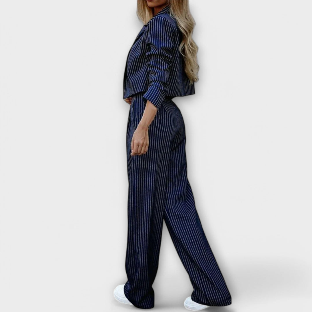 Ernora – Two-Piece Set with Blazer and Striped Pattern