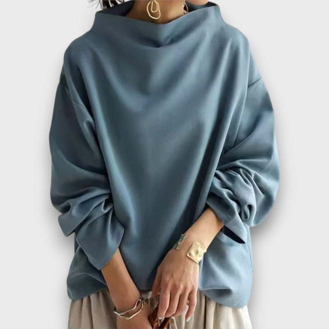 Gavrielle – Pullover with High Collar