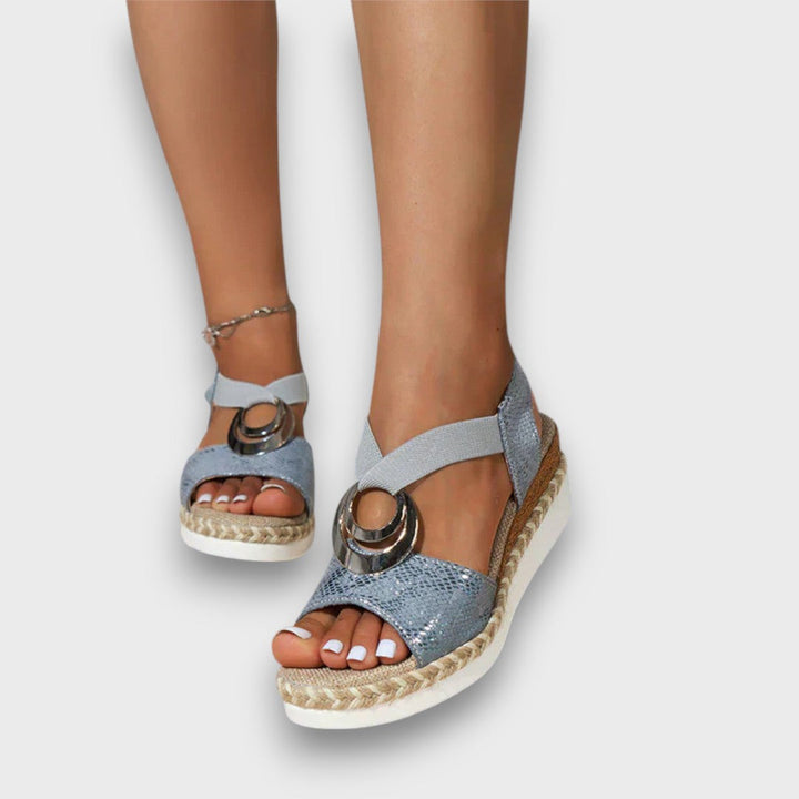 Solennea – Wedge Sandal with Golden Silhouette