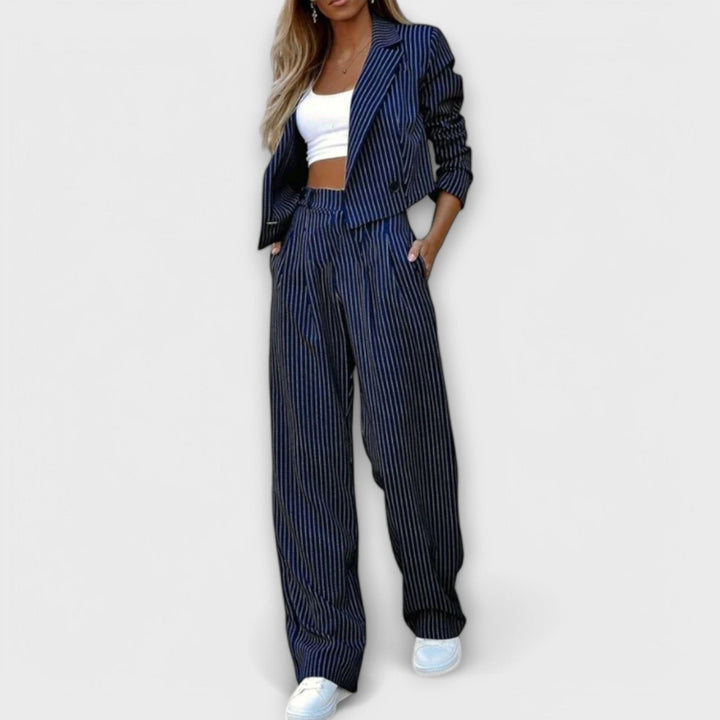 Ernora – Two-Piece Set with Blazer and Striped Pattern