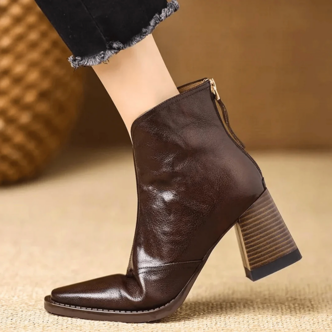 Ovelle - Stylish Leather Boots