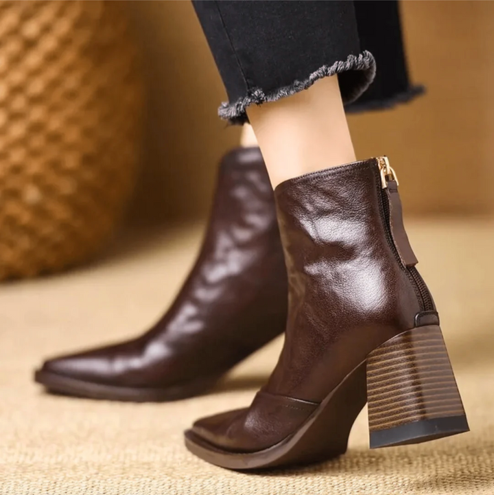 Ovelle - Stylish Leather Boots