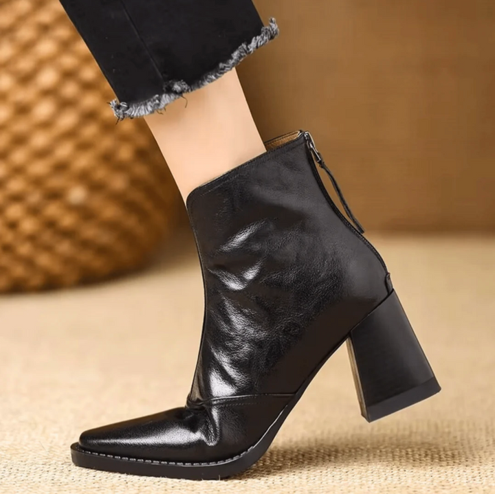 Ovelle - Stylish Leather Boots