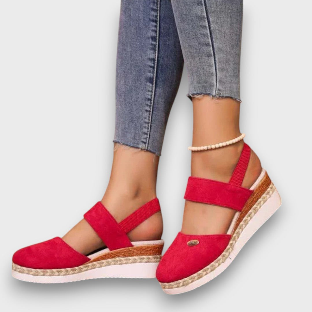 Noreva – Platform Sandal with Comfort Design