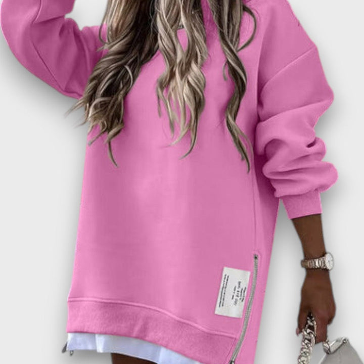 Elory – Oversized Sweater with Zipper Detail