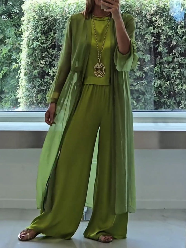 Valentina - Elegant and Comfortable Set