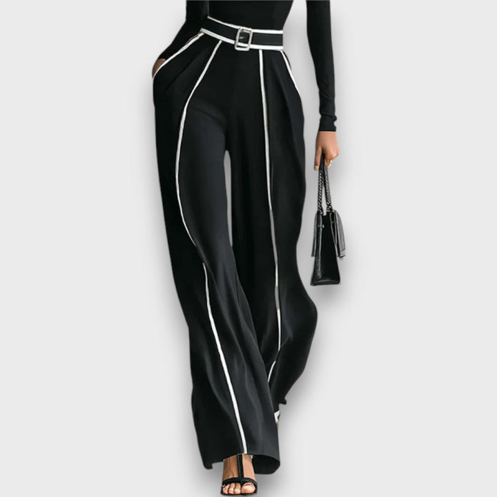 Maerina – Two-Piece Set with Turtleneck and Wide Pants