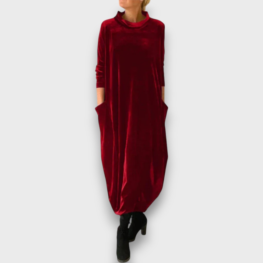 Ariala – Elegant High-Neck Velvet Dress