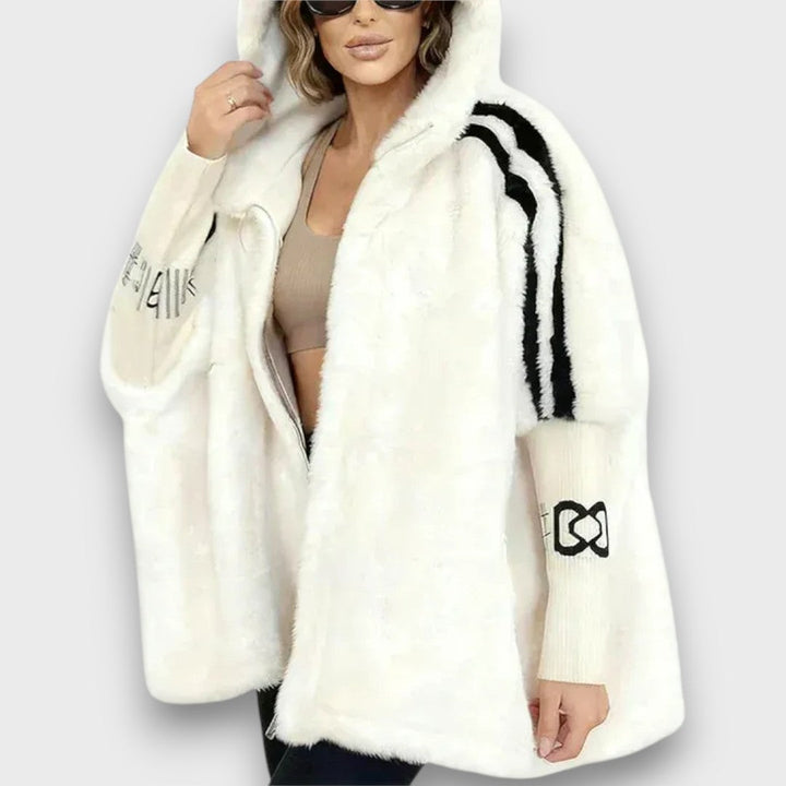 Ainoa – Cozy Zip-Up Hooded Jacket