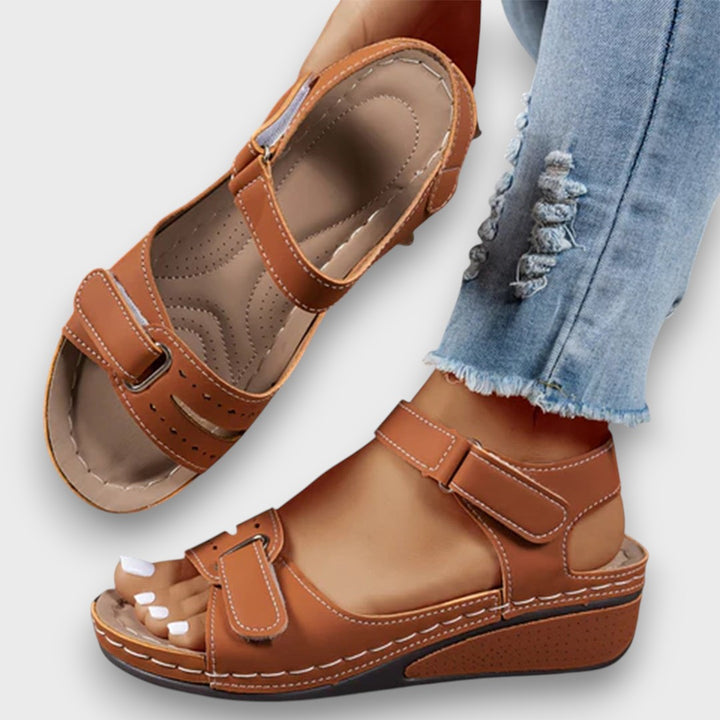 Nola – Ergonomic Everyday Sandals