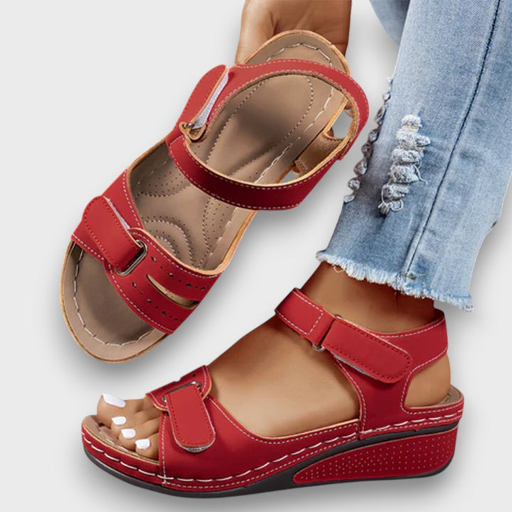 Nola – Ergonomic Everyday Sandals
