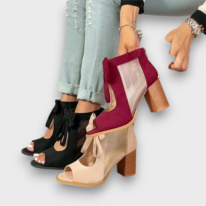 Alviera – Elegant Sandals with Bow and Block Heel