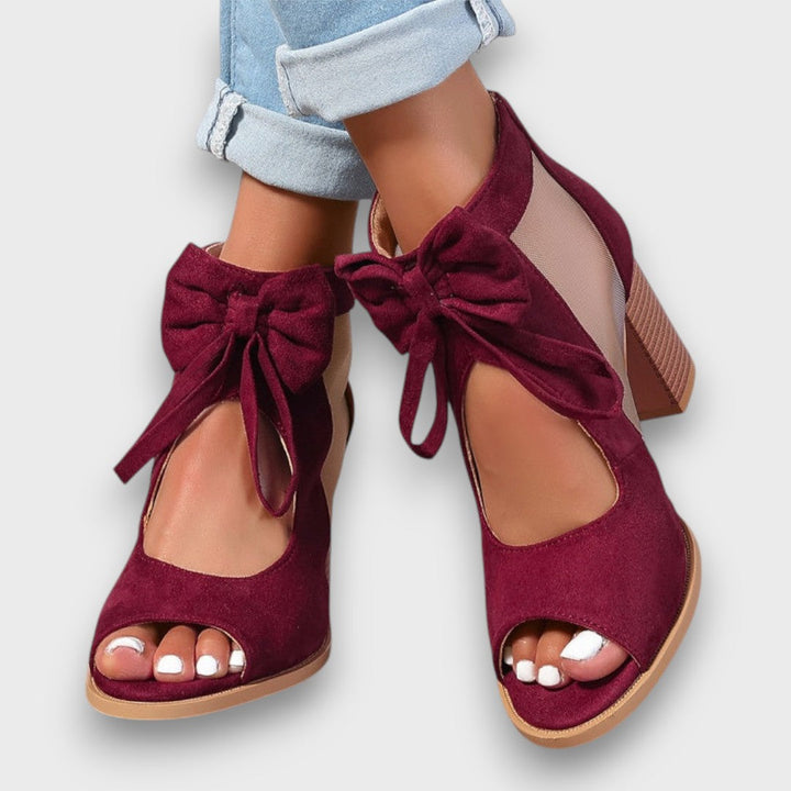 Alviera – Elegant Sandals with Bow and Block Heel